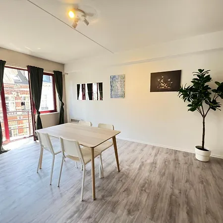 Apartamento Bright In The Heart Of *